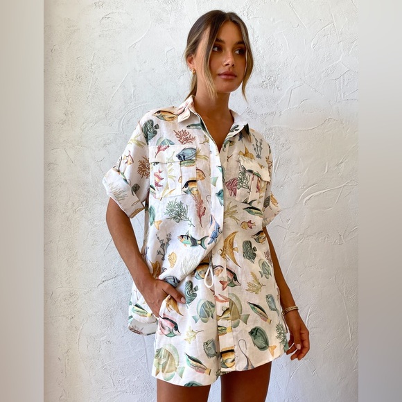 ALEMAIS Tops - ALEMAIS Wanda fish top and shorts, US size 4